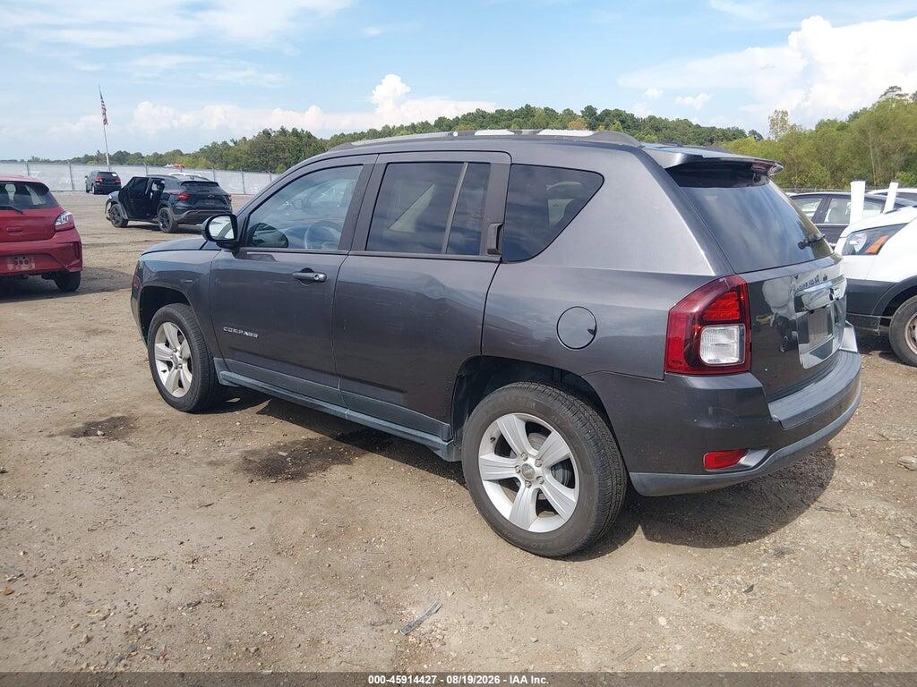 1C4NJCBA2GD568621 2016 JEEP COMPASS photo no. 3