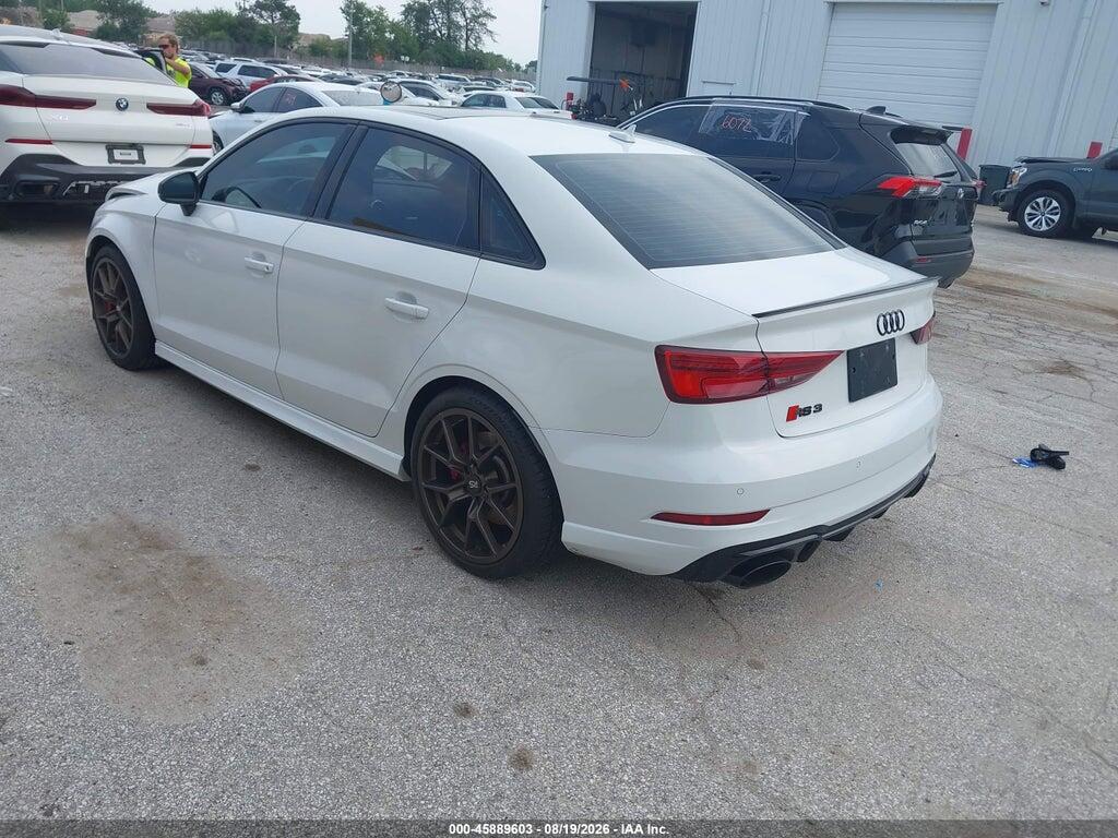 WUABWGFF7J1901442 2018 AUDI RS 3 photo no. 3