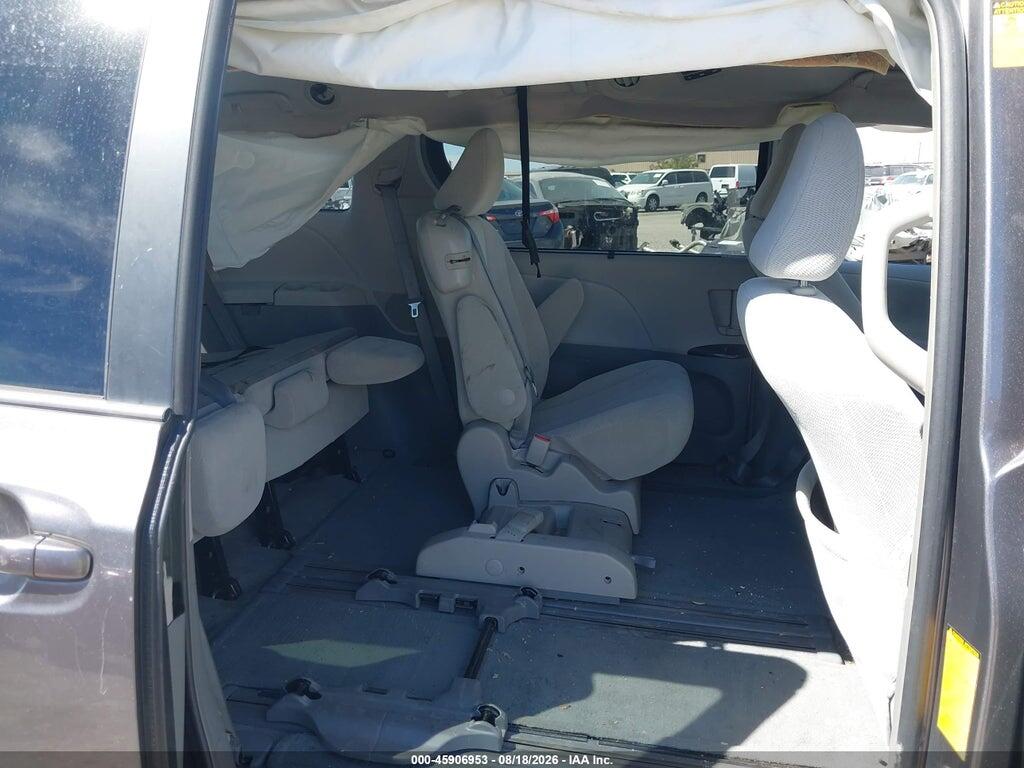 5TDKK3DC3ES469340 2014 TOYOTA SIENNA photo no. 8