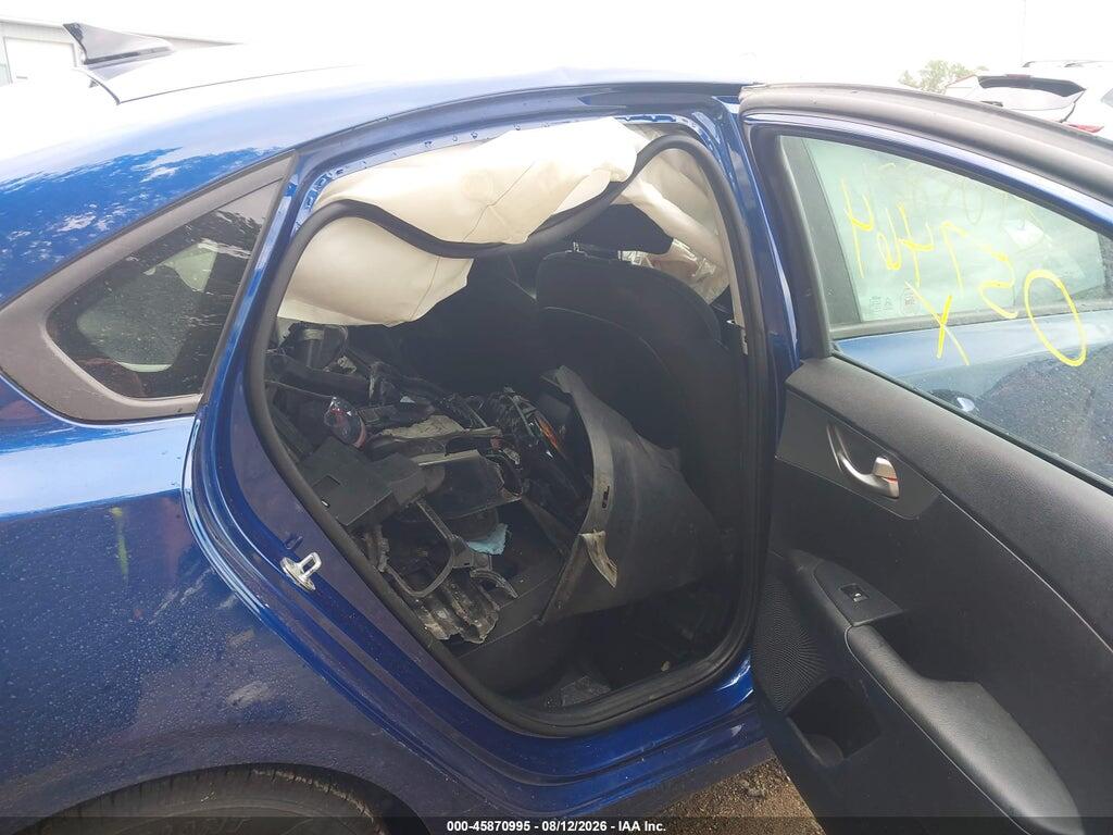 3KPF24AD7KE057464 2019 KIA FORTE photo no. 8