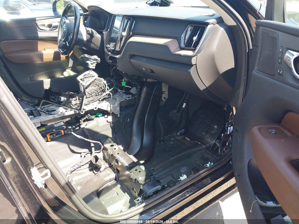 LYV102RL8KB311050 2019 VOLVO XC60 photo no. 5