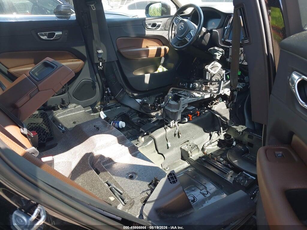 LYV102RL8KB311050 2019 VOLVO XC60 photo no. 8