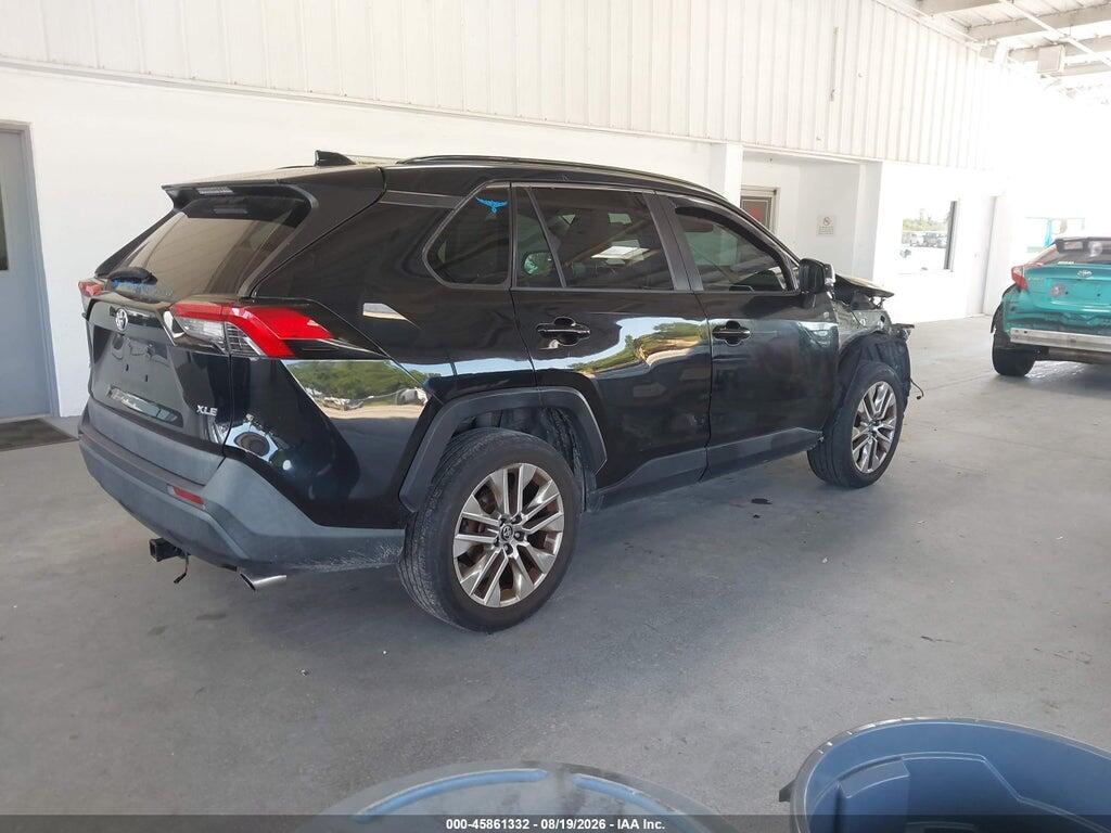 2T3C1RFVXKW008977 2019 TOYOTA RAV4 photo no. 4