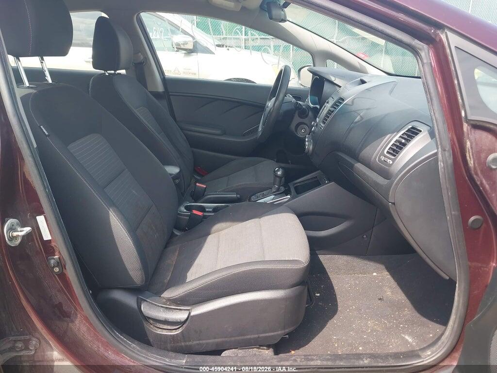 3KPFL4A79HE105238 2017 KIA FORTE photo no. 5