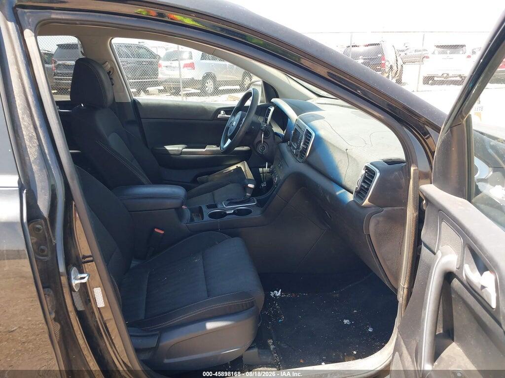 KNDPMCAC4H7219866 2017 KIA SPORTAGE photo no. 5