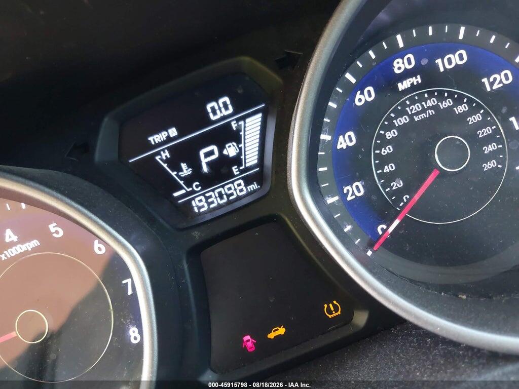 5NPDH4AE0FH633153 2015 HYUNDAI ELANTRA photo no. 7
