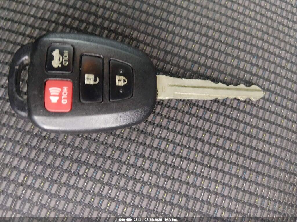 2T1BURHE8FC438510 2015 TOYOTA COROLLA photo no. 11