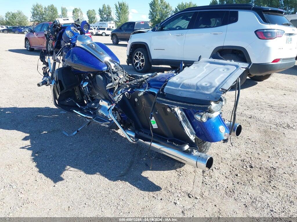 1HD1TAN18FB958625 2015 HARLEY-DAVIDSON FLTRUSE photo no. 3