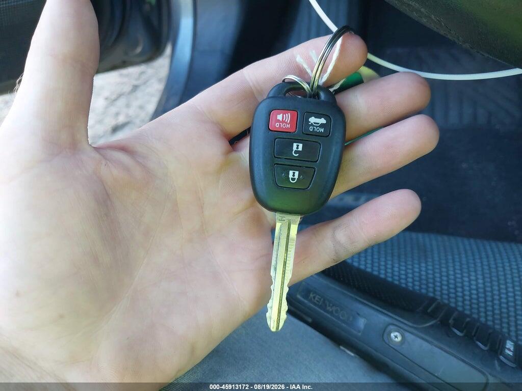 2T1BURHE6FC256370 2015 TOYOTA COROLLA photo no. 11