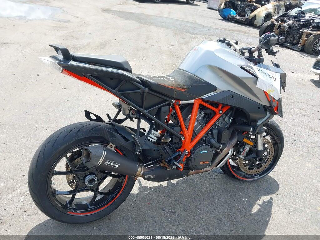 VBKV6940XGM945803 2016 KTM 1290 photo no. 12