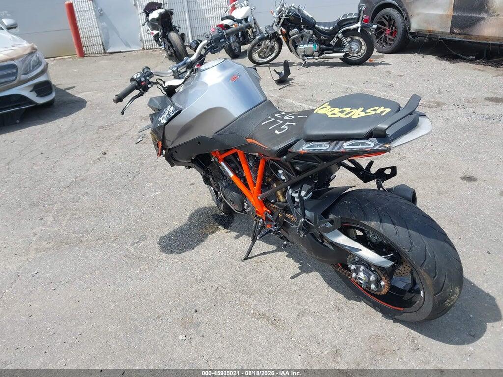 VBKV6940XGM945803 2016 KTM 1290 photo no. 3
