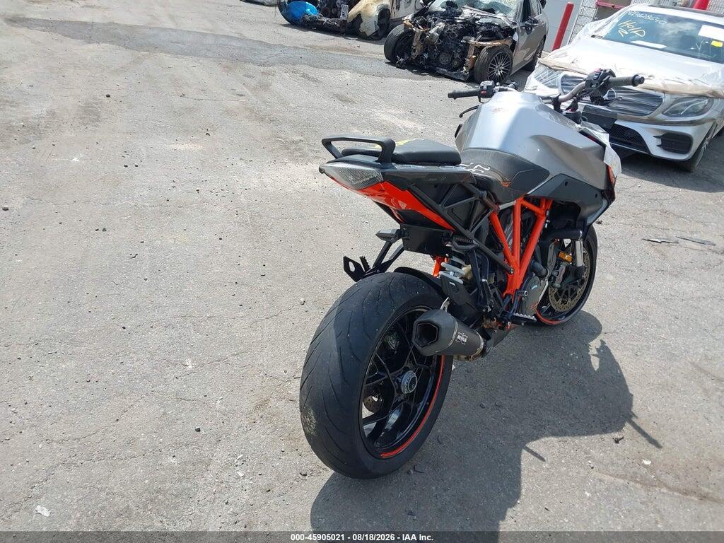 VBKV6940XGM945803 2016 KTM 1290 photo no. 4