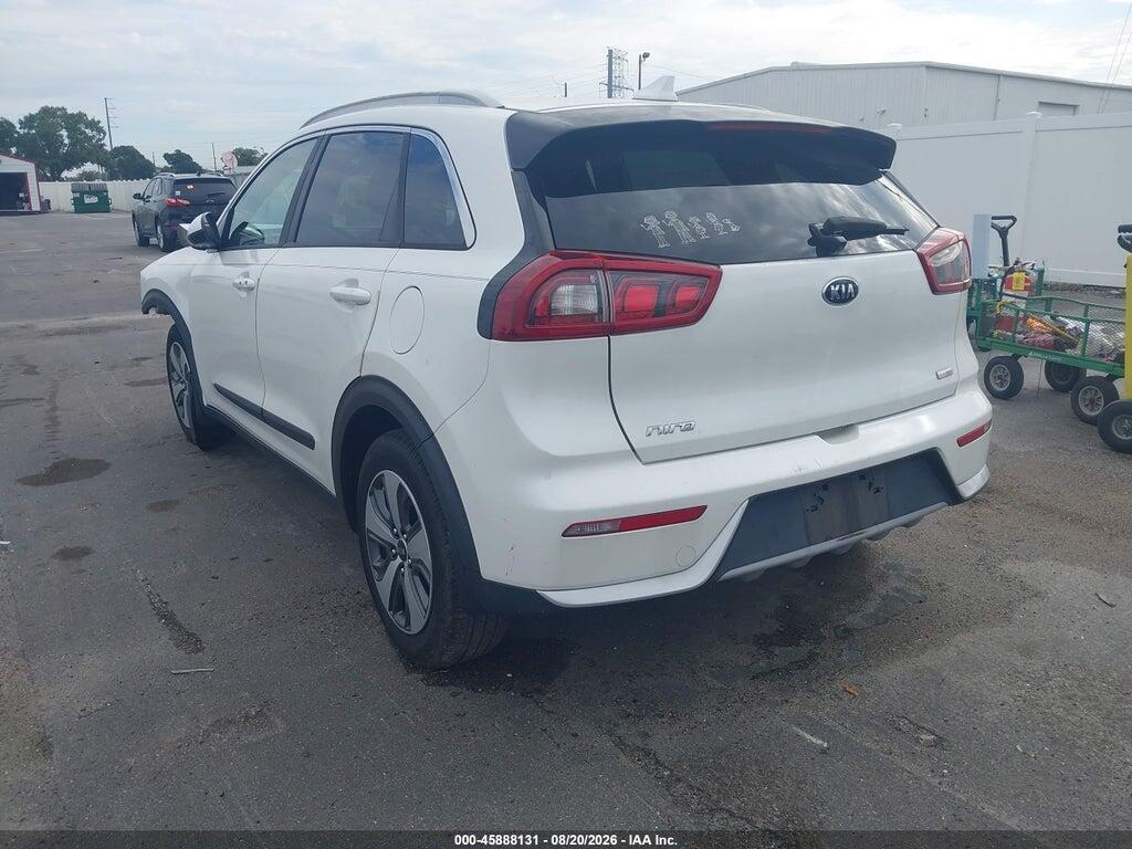 KNDCB3LC9J5204587 2018 KIA NIRO photo no. 3