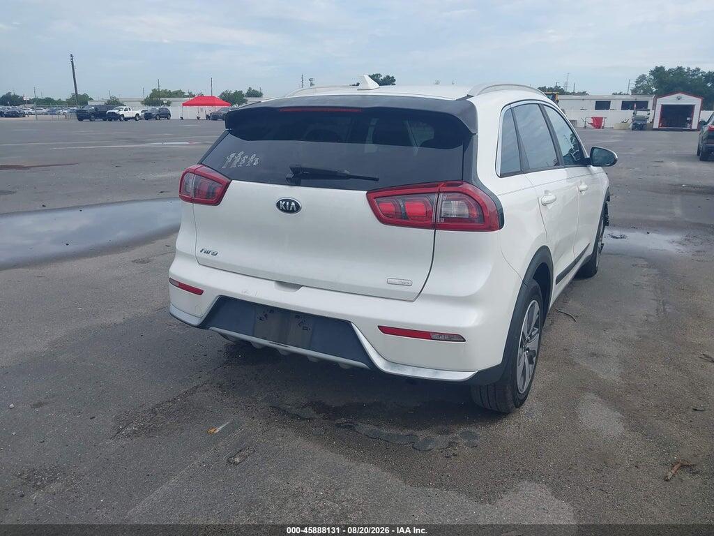 KNDCB3LC9J5204587 2018 KIA NIRO photo no. 4