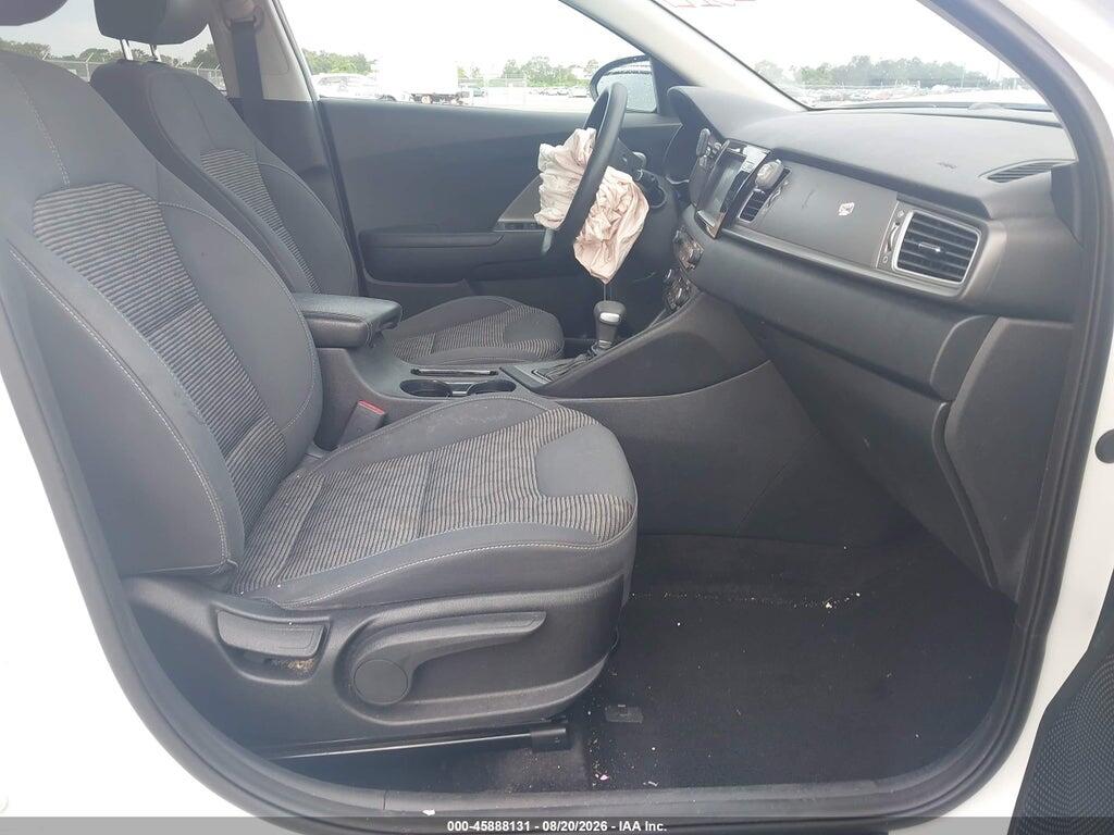 KNDCB3LC9J5204587 2018 KIA NIRO photo no. 5