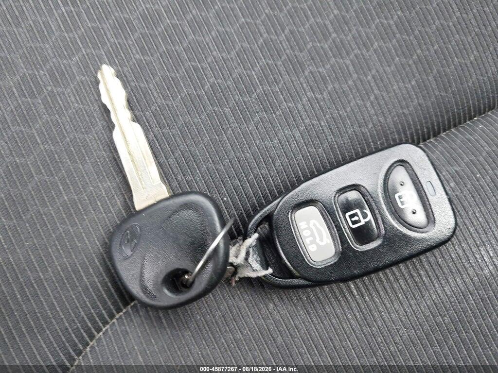5NPD74LF5JH330726 2018 HYUNDAI ELANTRA photo no. 11