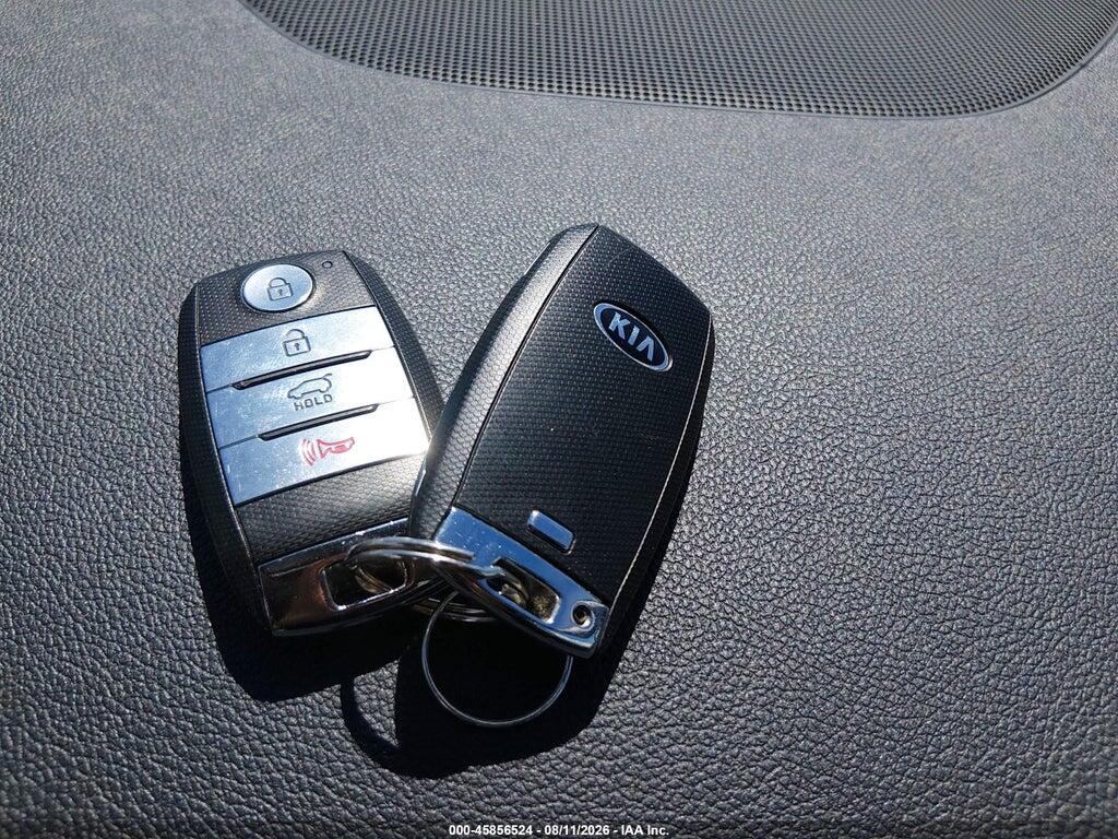 KNDCC3LC8K5253293 2019 KIA NIRO photo no. 11