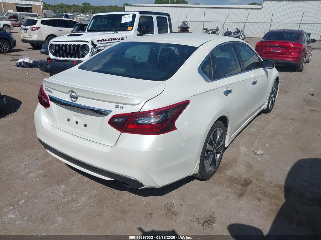 1N4AL3AP1HC160249 2017 NISSAN ALTIMA photo no. 4