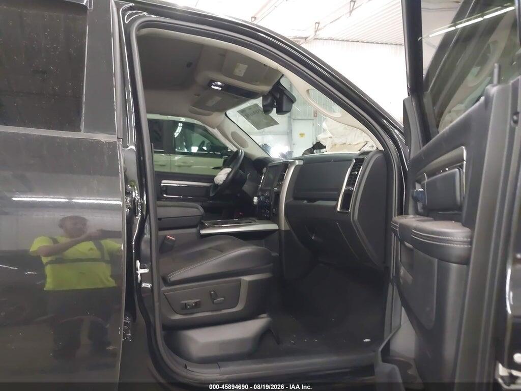 1C6RR7MT2HS758259 2017 RAM 1500 photo no. 5