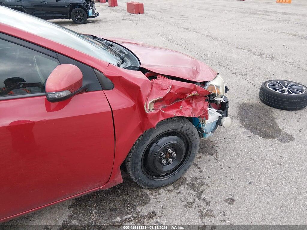 2T1BURHE5FC362311 2015 TOYOTA COROLLA photo no. 6