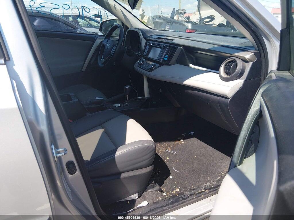 2T3YFREV5FW132220 2015 TOYOTA RAV4 photo no. 5