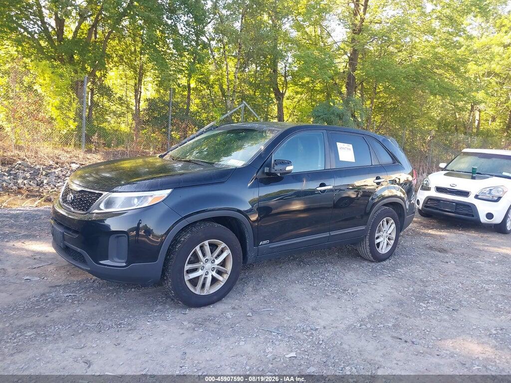 5XYKTCA62FG650228 2015 KIA SORENTO photo no. 2