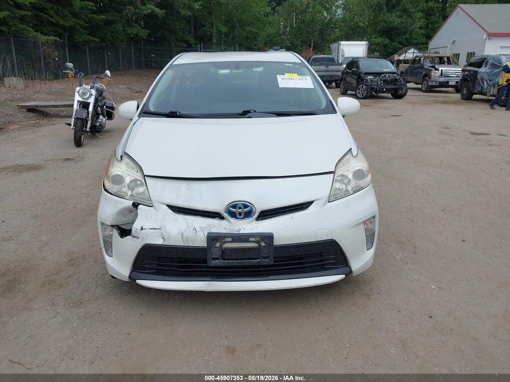 JTDKN3DU1F1885742 2015 TOYOTA PRIUS photo no. 12