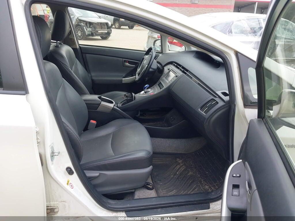 JTDKN3DU1F1885742 2015 TOYOTA PRIUS photo no. 5