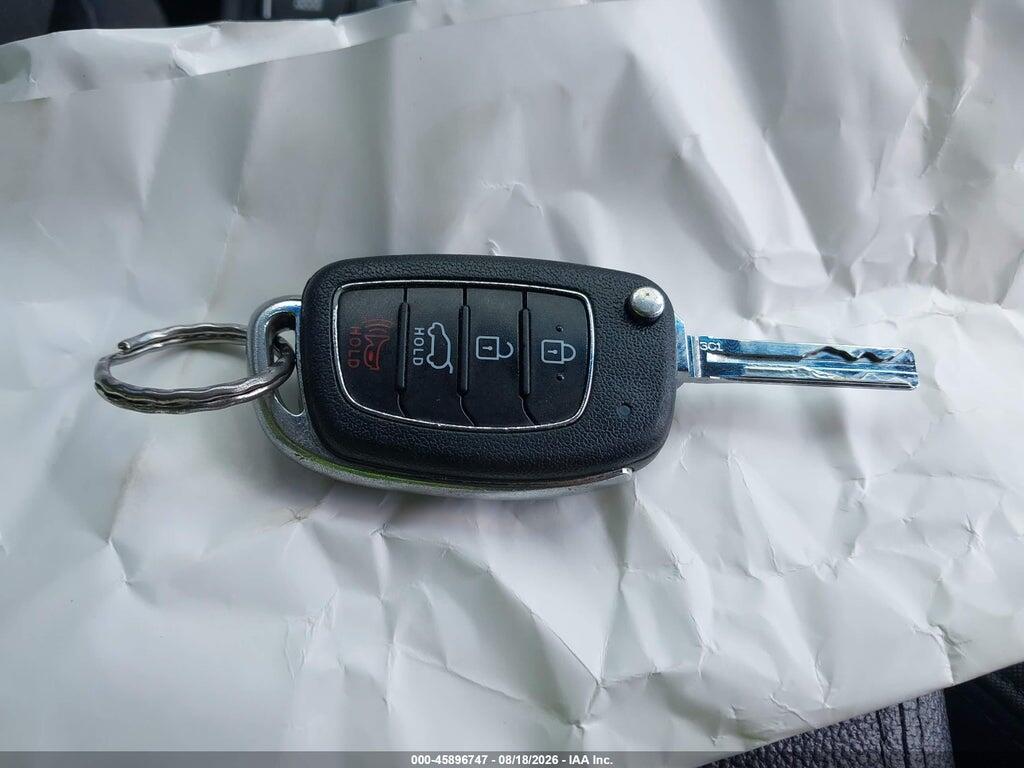 KM8J3CA46GU213984 2016 HYUNDAI TUCSON photo no. 11