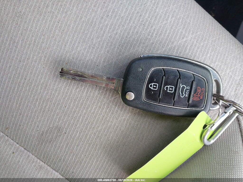 KM8J3CA45JU752216 2018 HYUNDAI TUCSON photo no. 11