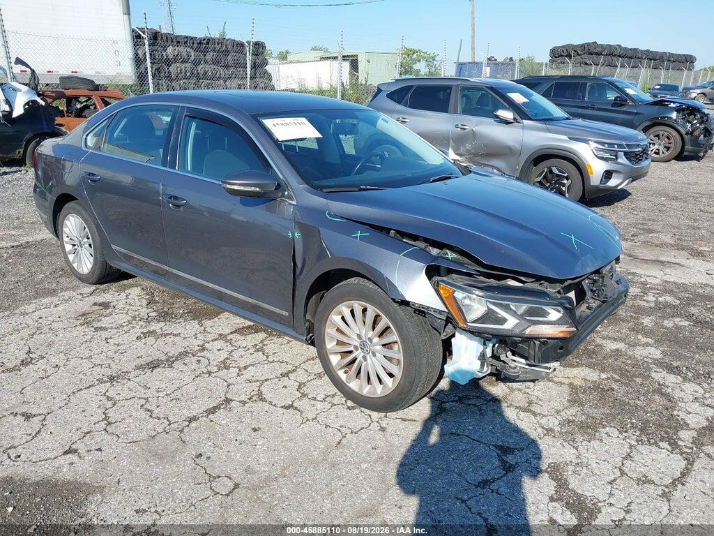 2017 VOLKSWAGEN PASSAT 1VWBT7A30HC052852