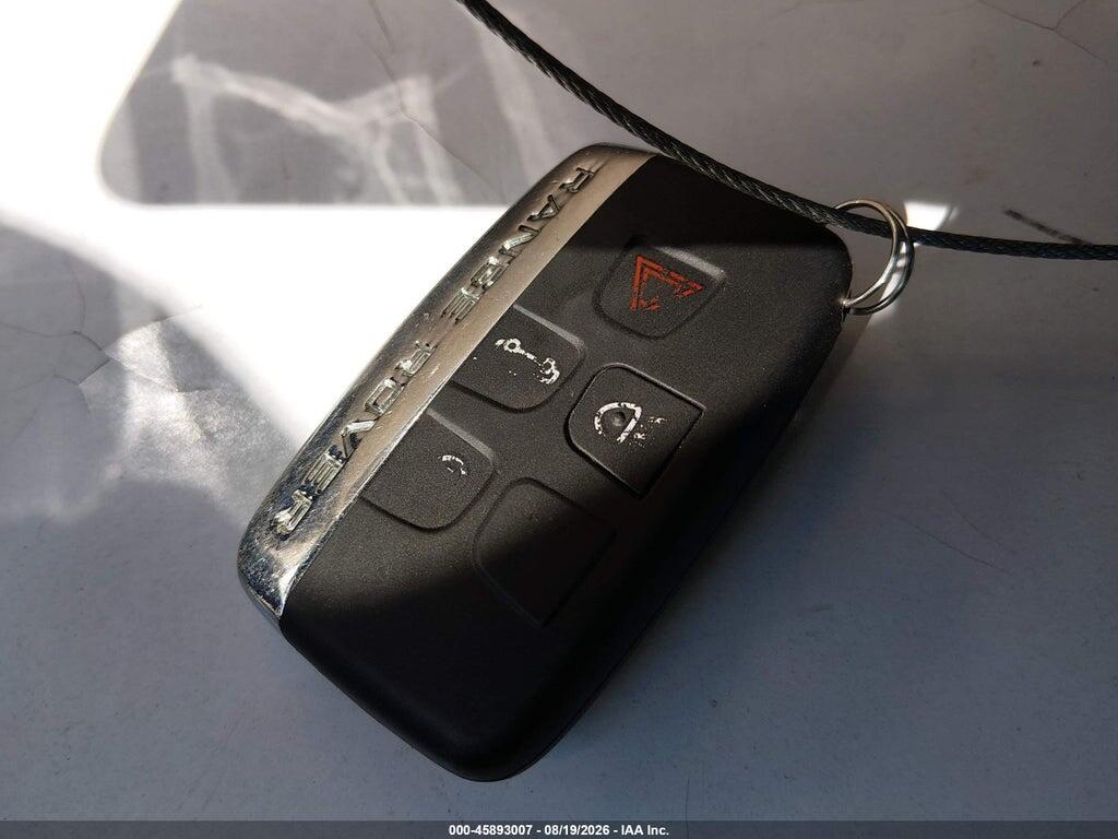 SAJBE4BV9GCY08075 2016 JAGUAR XF photo no. 11