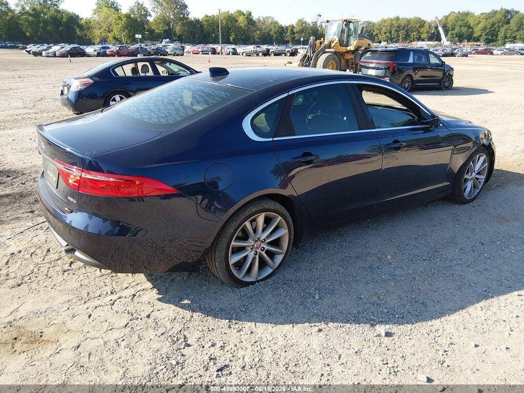 SAJBE4BV9GCY08075 2016 JAGUAR XF photo no. 4