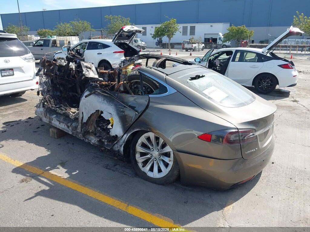 5YJSA1E2XGF150974 2016 TESLA MODEL S photo no. 3
