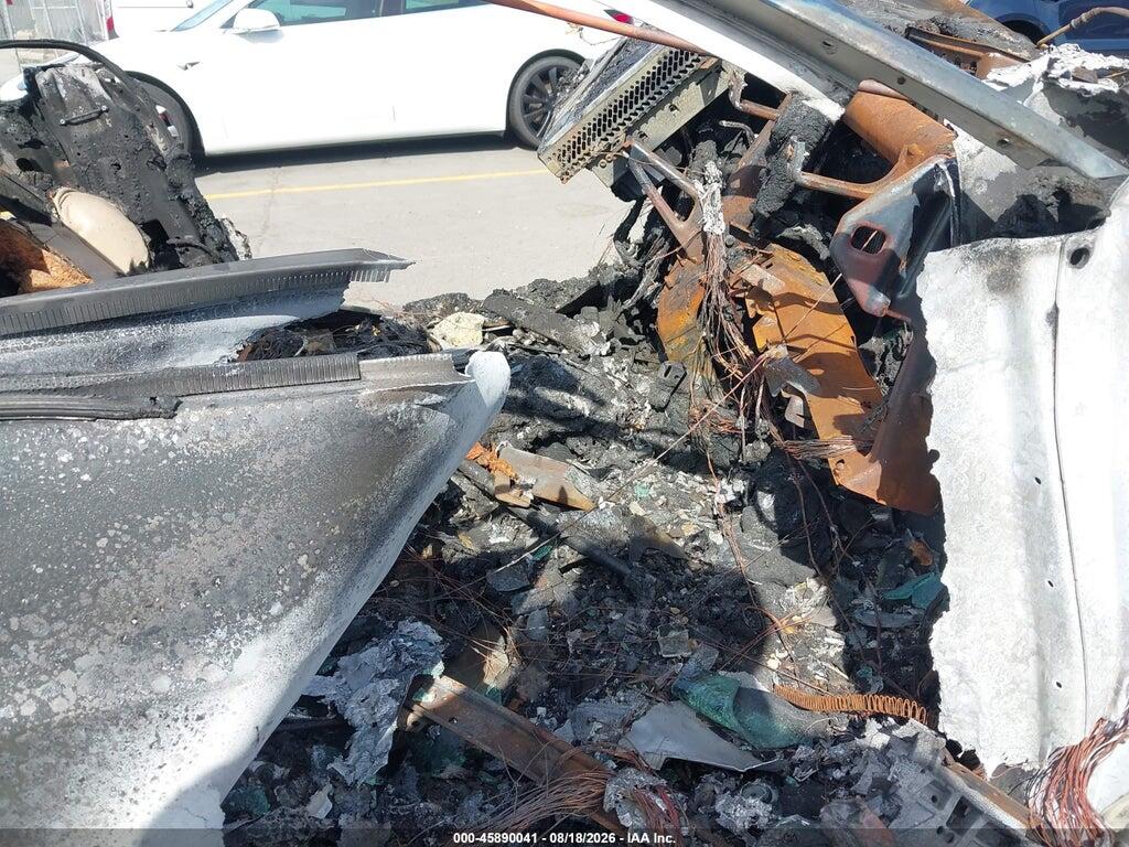 5YJSA1E2XGF150974 2016 TESLA MODEL S photo no. 5