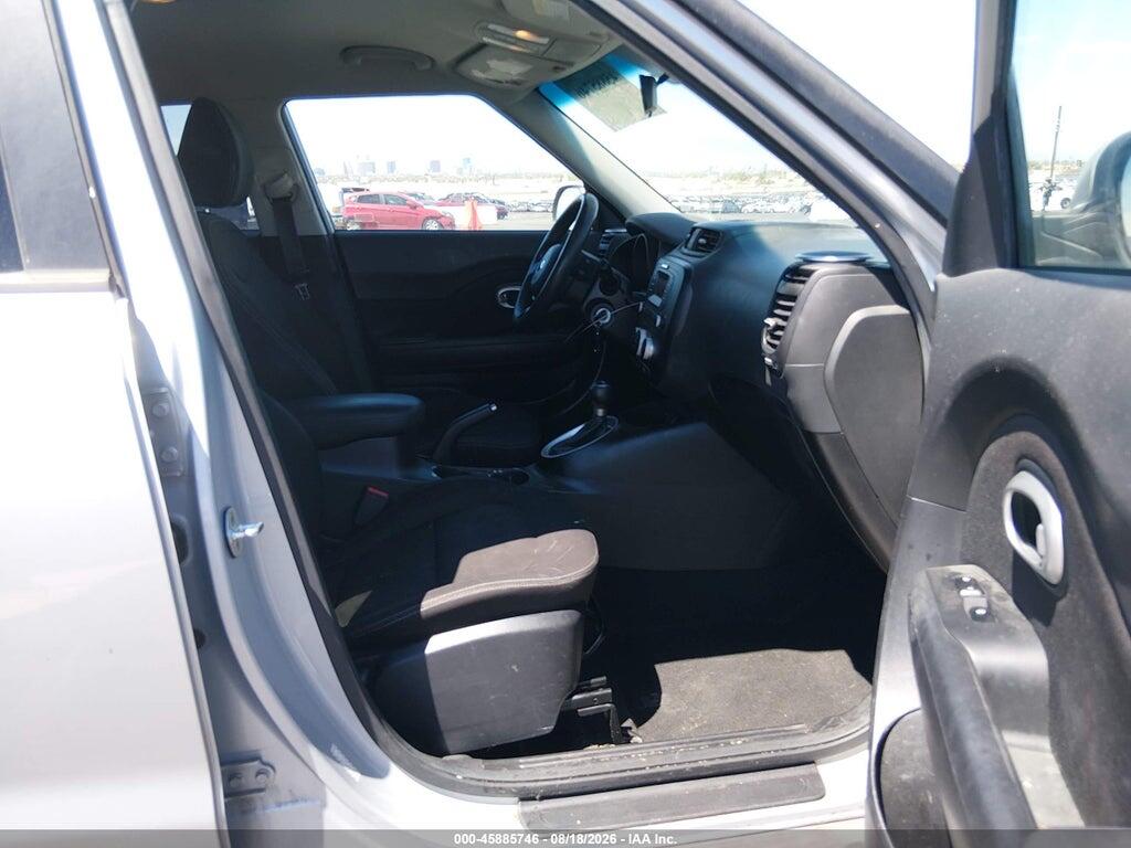 KNDJN2A26G7854381 2016 KIA SOUL photo no. 5