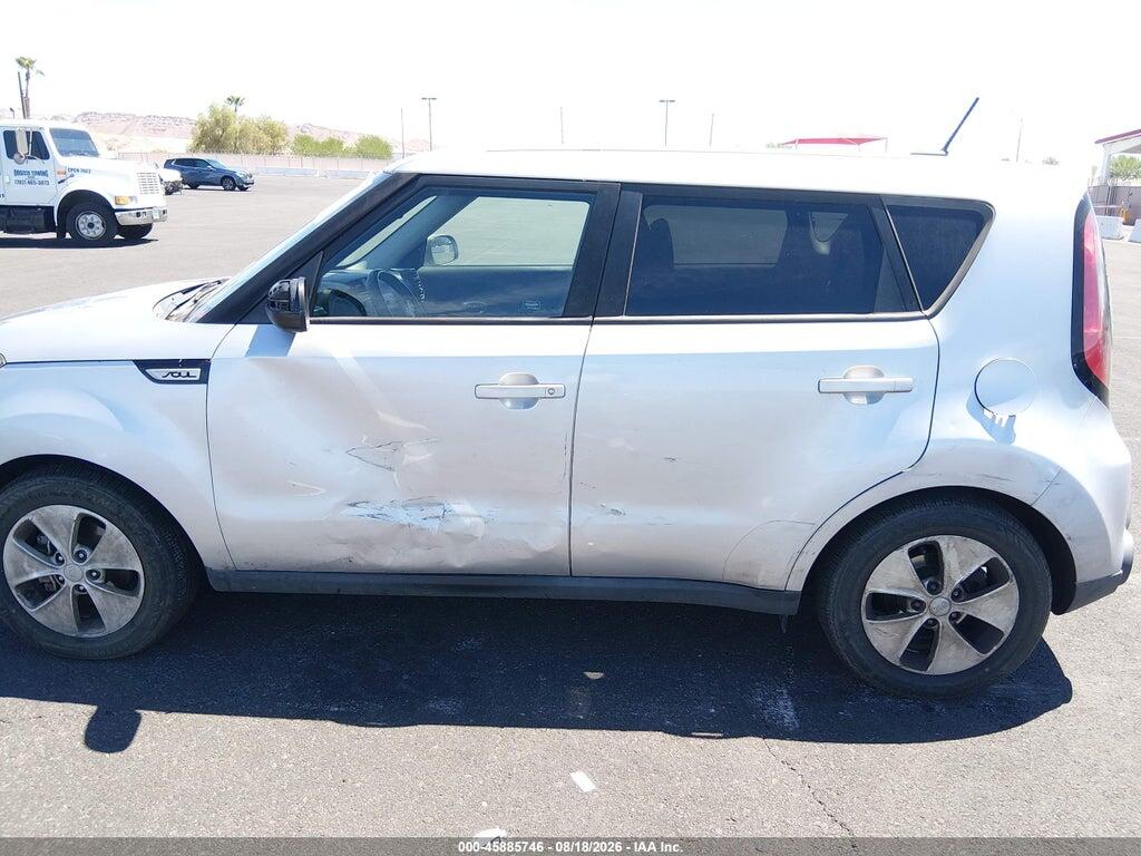 KNDJN2A26G7854381 2016 KIA SOUL photo no. 6