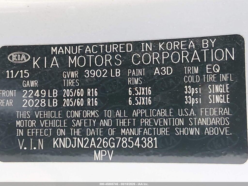 KNDJN2A26G7854381 2016 KIA SOUL photo no. 9