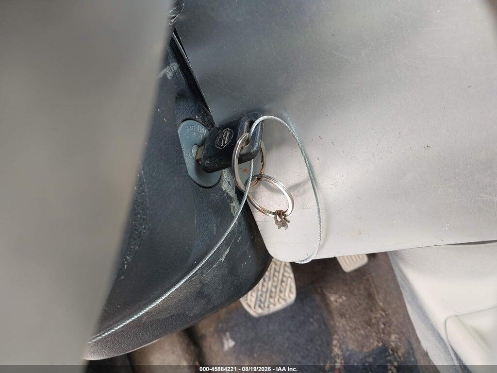 3N1CN7AP7GL877832 2016 NISSAN VERSA photo no. 11