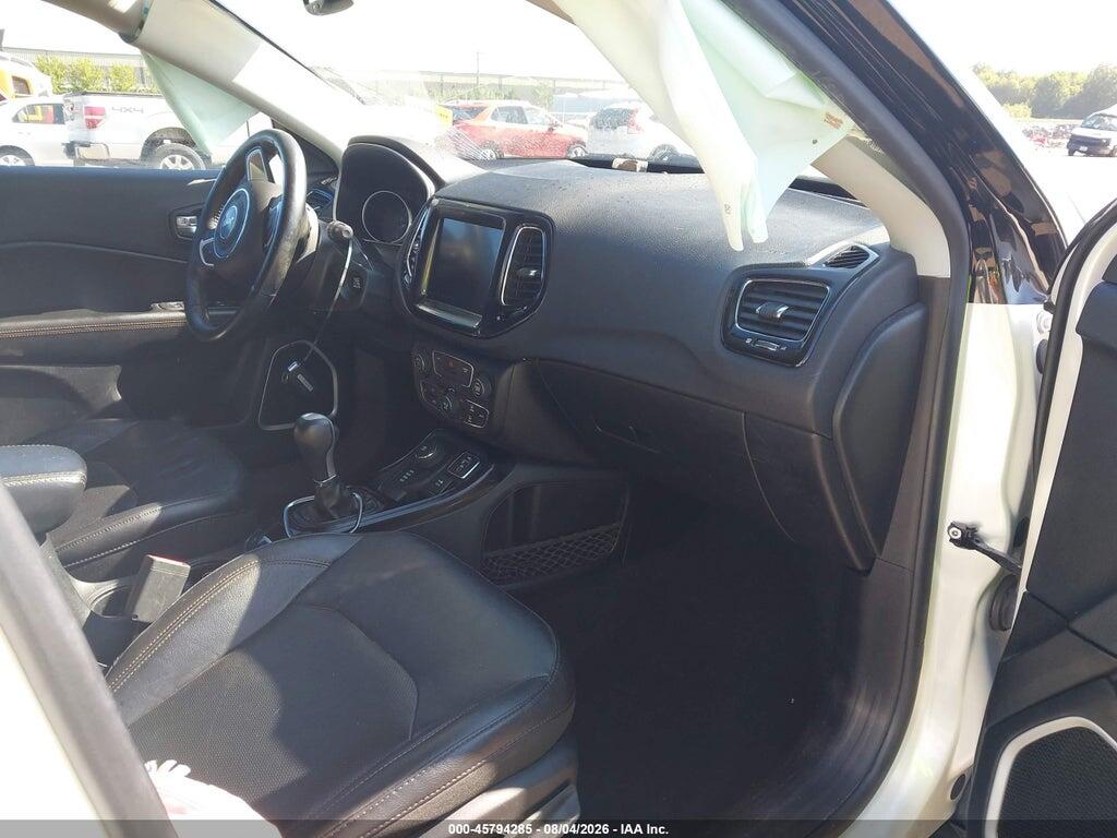 3C4NJDCB1KT690225 2019 JEEP COMPASS photo no. 5