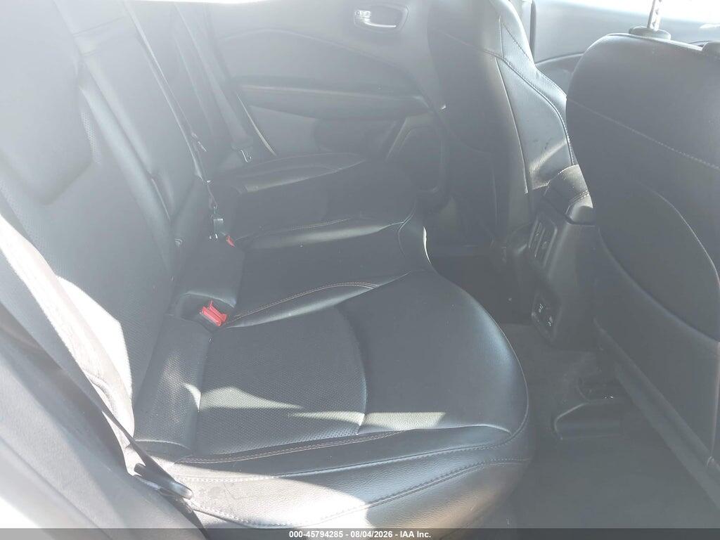 3C4NJDCB1KT690225 2019 JEEP COMPASS photo no. 8