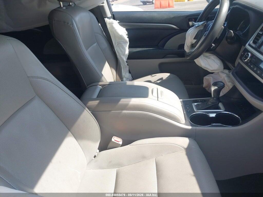 5TDYZRFH2JS258190 2018 TOYOTA HIGHLANDER photo no. 5