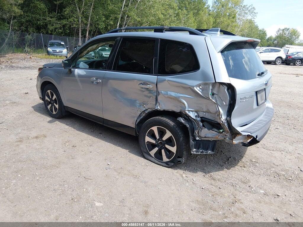 JF2SJAEC7JG617159 2018 SUBARU FORESTER photo no. 3
