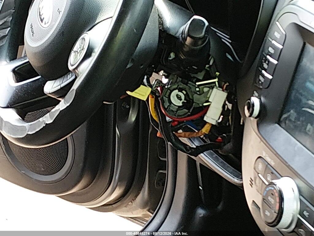 KNDJP3A51J7599382 2018 KIA SOUL photo no. 6