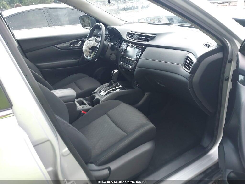 KNMAT2MT3JP532914 2018 NISSAN ROGUE photo no. 5