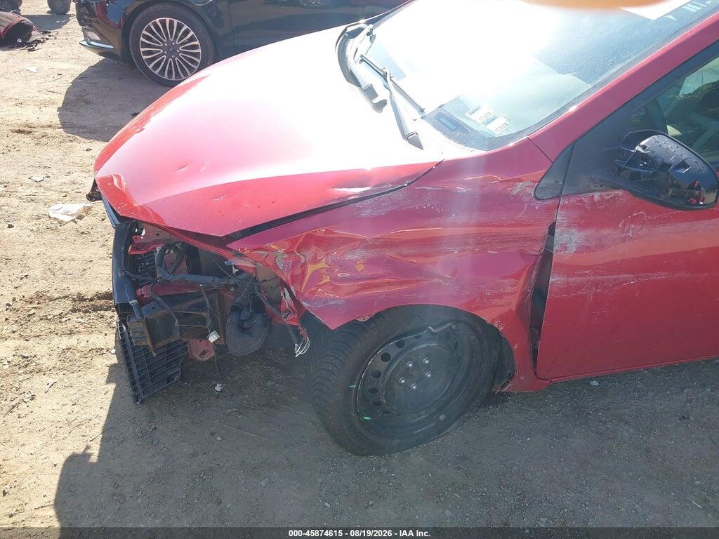 2T1BURHE4HC780877 2017 TOYOTA COROLLA photo no. 6