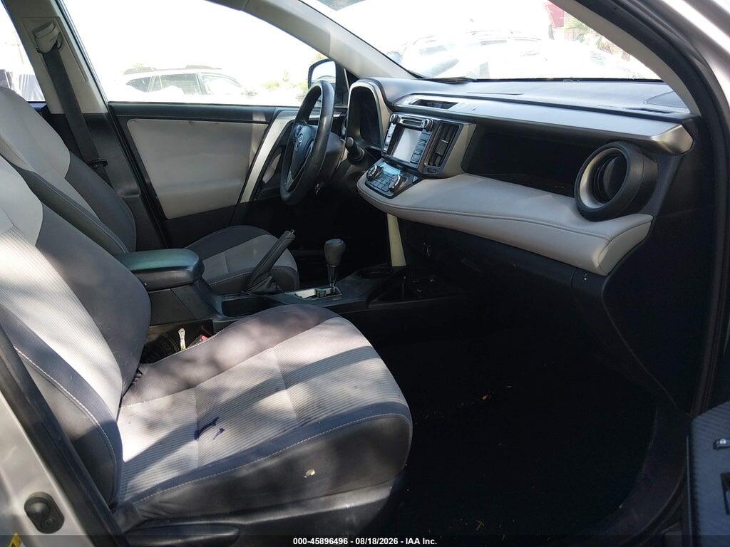 JTMWFREV5FD066160 2015 TOYOTA RAV4 photo no. 5