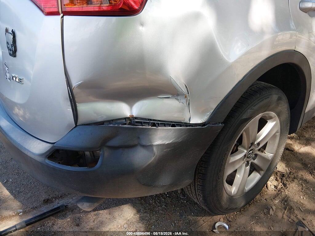 JTMWFREV5FD066160 2015 TOYOTA RAV4 photo no. 6