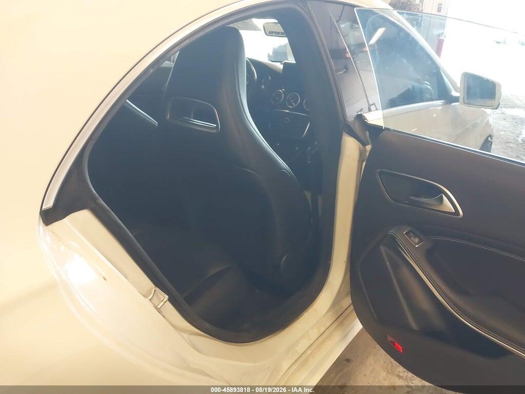 WDDSJ4EB9FN226062 2015 MERCEDES-BENZ CLA 250 photo no. 8