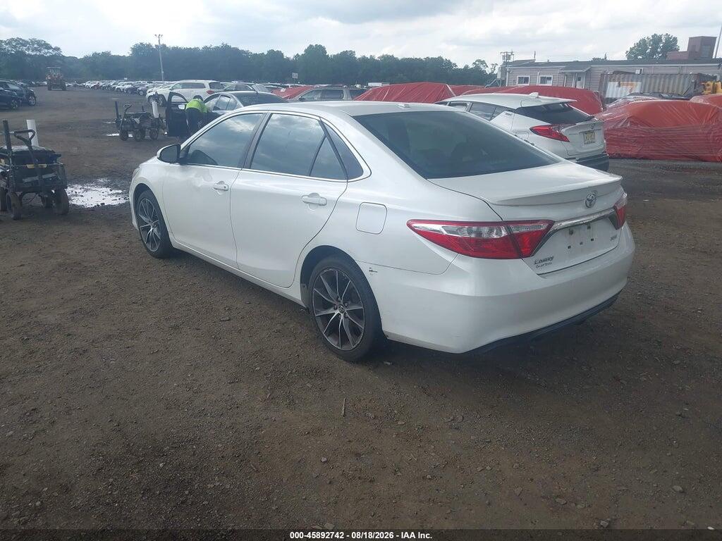 4T1BF1FK7FU030745 2015 TOYOTA CAMRY photo no. 3